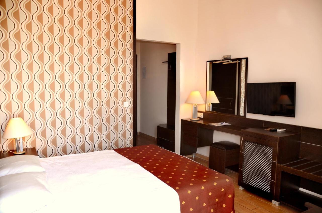 Boulevard Otel Alanya Exterior foto